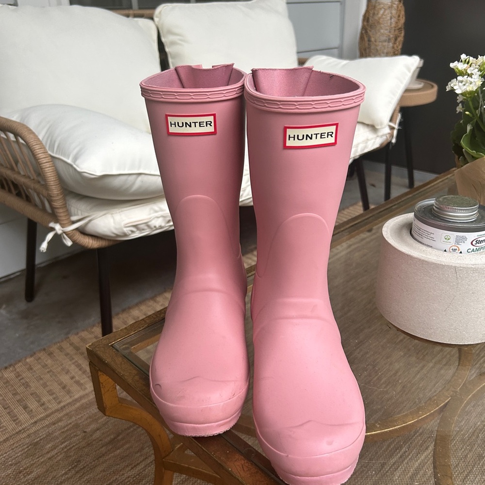 Hunter Pink Winter Rain Boots with Signature Buckle